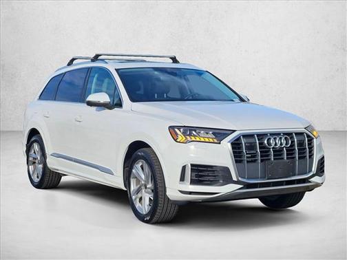2023 Audi Q7 55 Premium