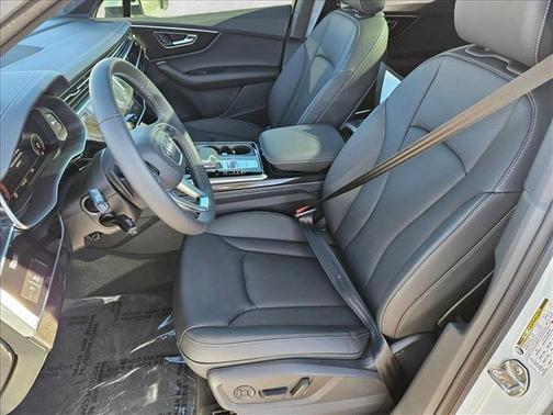 2026 Audi Q7 55 Premium Plus