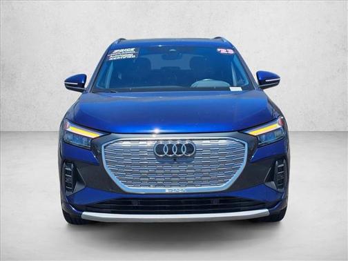 Navarra Blue Metallic 2023 Audi Q4 e-tron Premium Plus 40 RWD