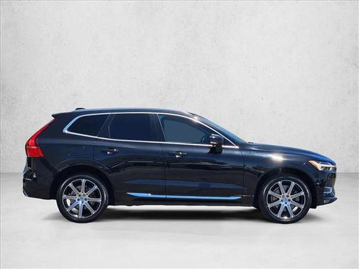 Onyx Black Metallic 2019 Volvo XC60 T6 Inscription