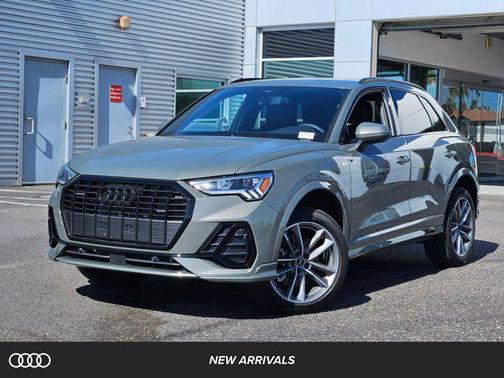 2025 Audi Q3 Premium 45 TFSI S line quattro Tiptronic