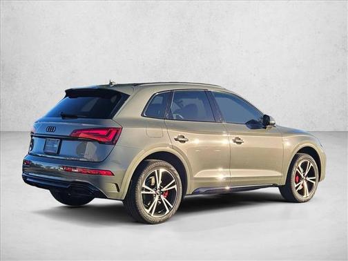 2025 Audi Q5 45 S line Premium Plus