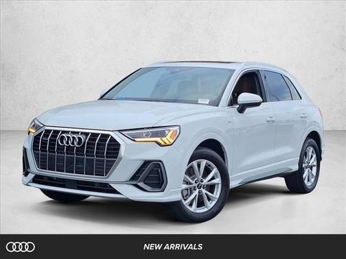 2025 Audi Q3 Premium 45 TFSI S line quattro Tiptronic
