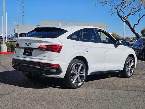 2023 Audi Q5 45 S line Premium Plus