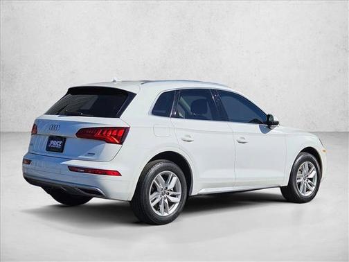 2020 Audi Q5 45 Premium