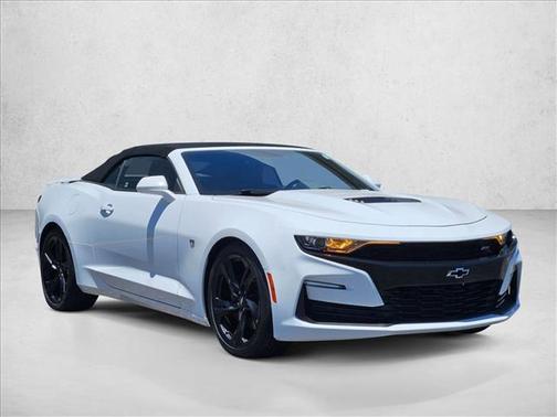 Summit White 2019 Chevrolet Camaro 2SS