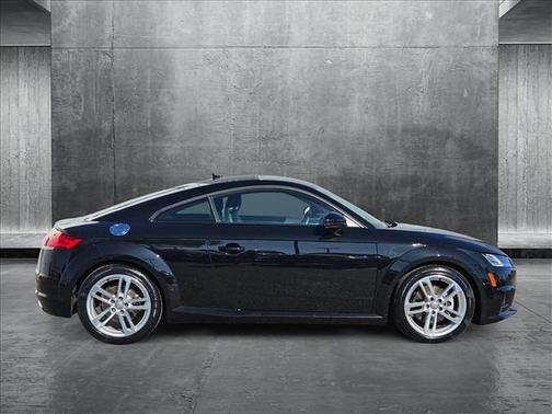 2022 Audi TT 45 TFSI quattro S tronic