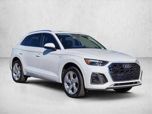 2023 Audi Q5 45 S line Premium Plus