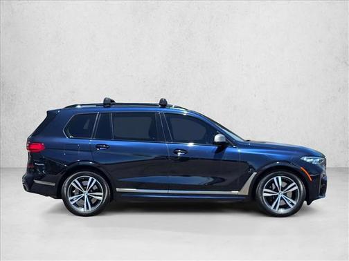 Carbon Black Metallic 2021 BMW X7 M50i