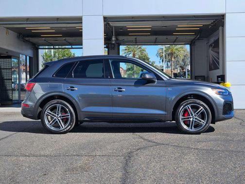 2025 Audi Q5 55 S line Premium Plus