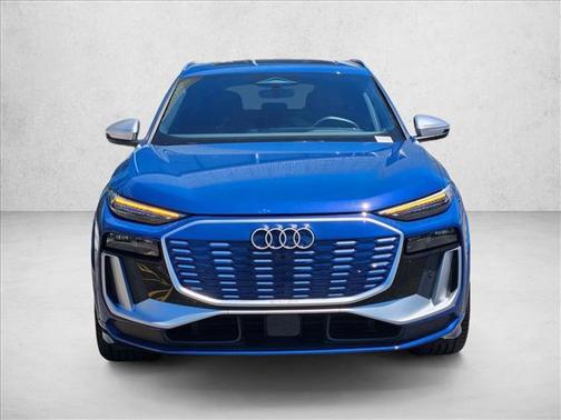 Ascari Blue Met 2025 Audi SQ6 e-tron Premium Plus quattro