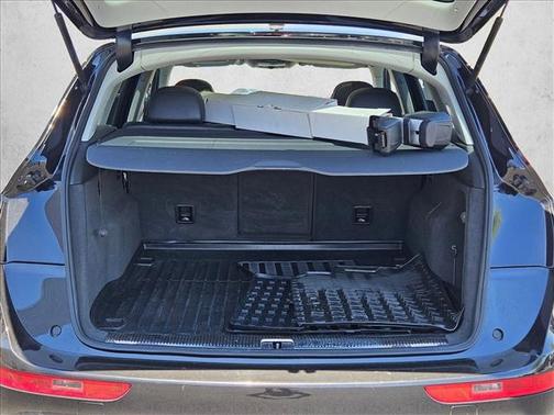 Phantom Black Pearl Effect 2014 Audi Q5 3.0T Premium Plus