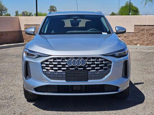 Florett Silver Metallic 2026 Audi Q5 Premium Plus TFSI quattro S tronic