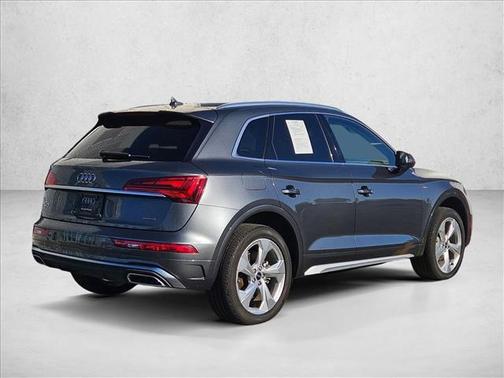 2024 Audi Q5 45 S line Premium Plus