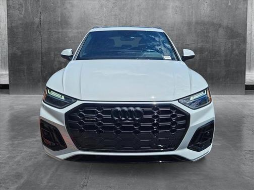 2025 Audi Q5 55 S line Premium Plus