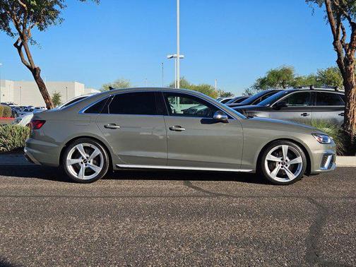 2023 Audi S4 Premium Plus TFSI quattro Tiptronic