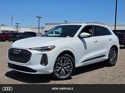 2025 Audi Q5 Premium Plus