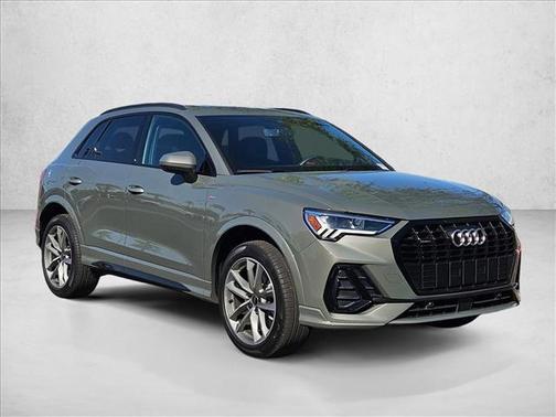 2025 Audi Q3 Premium 45 TFSI S line quattro Tiptronic