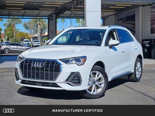 2025 Audi Q3 Premium 45 TFSI S line quattro Tiptronic