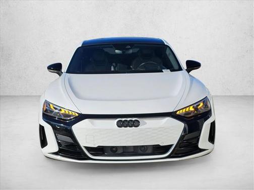 2022 Audi e-tron GT Prestige