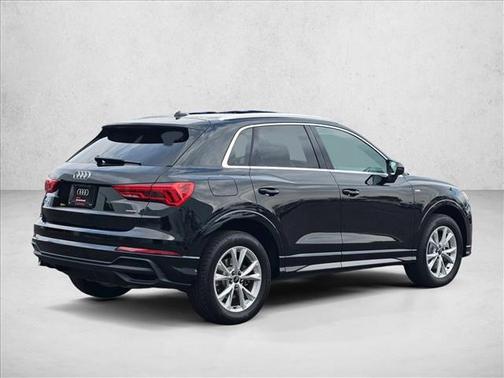 2025 Audi Q3 45 S line Premium Plus