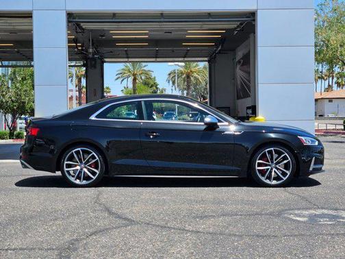 Mythos Black Metal 2018 Audi S5 3.0T Premium Plus