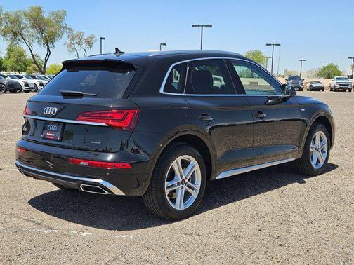 2025 Audi Q5 55 S line Premium Plus