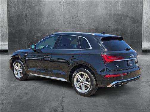 2025 Audi Q5 55 S line Premium Plus