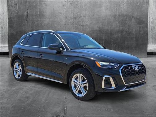 2025 Audi Q5 55 S line Premium Plus