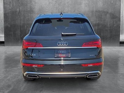 2025 Audi Q5 55 S line Premium Plus