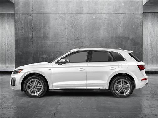 2025 Audi Q5 55 S line Premium Plus