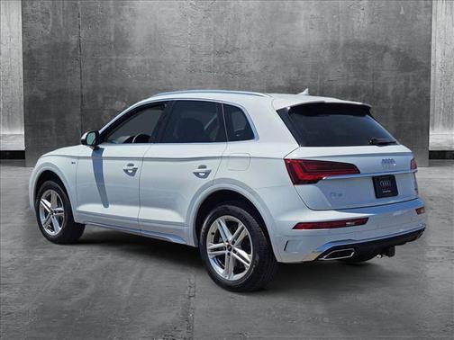 2025 Audi Q5 55 S line Premium Plus