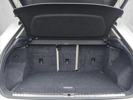 2024 Audi Q3 Premium 45 TFSI S line quattro Tiptronic