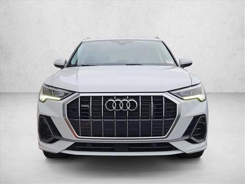 2024 Audi Q3 Premium 45 TFSI S line quattro Tiptronic