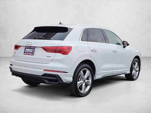 2024 Audi Q3 Premium 45 TFSI S line quattro Tiptronic