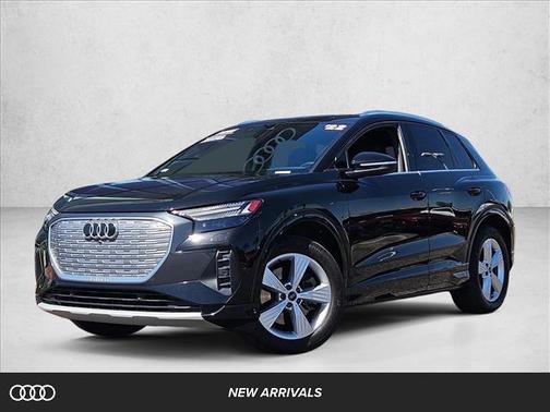 Mythos Black Metallic 2022 Audi Q4 e-tron Prestige 50 quattro