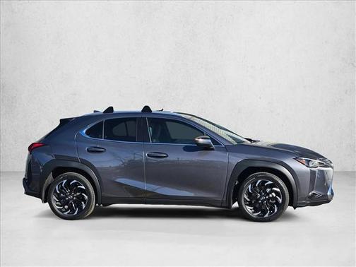 2025 Lexus UX 300h Base