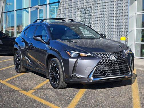 2025 Lexus UX 300h Base
