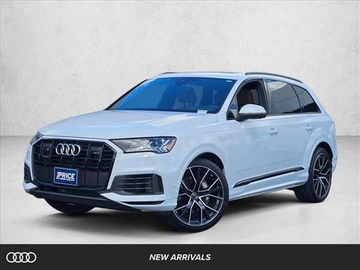 Glacier White Metallic 2023 Audi Q7 55 Prestige