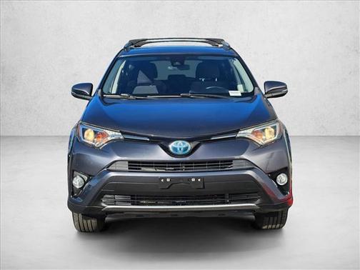 2017 Toyota RAV4 Hybrid SE