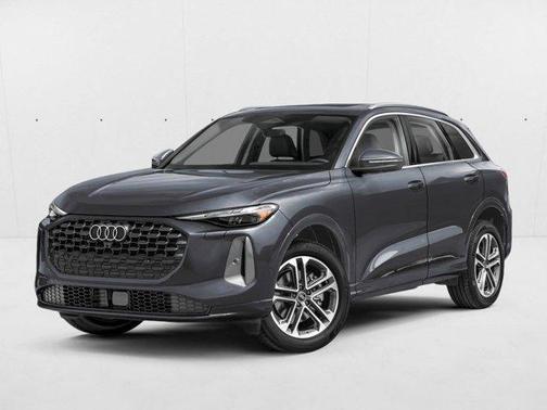Tambora Gray Metallic 2026 Audi Q5 Premium Plus TFSI quattro S tronic