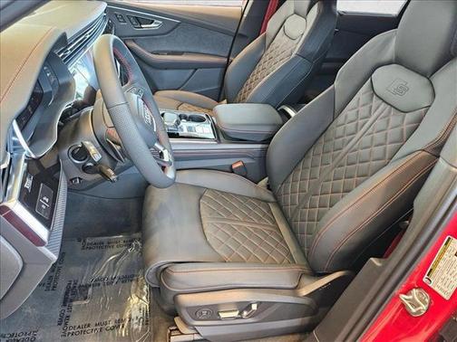 Chili Red Metallic 2026 Audi Q7 55 Prestige