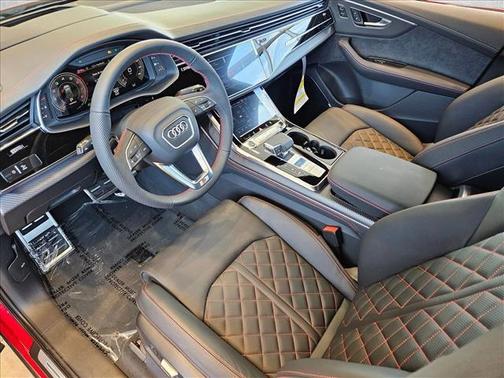 Chili Red Metallic 2026 Audi Q7 55 Prestige