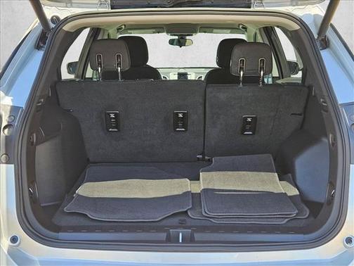 Silver Ice Metallic 2019 Chevrolet Equinox 1LT