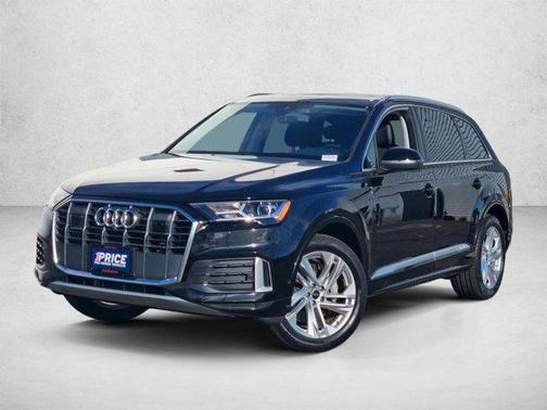 Mythos Black Metallic 2023 Audi Q7 45 Premium Plus