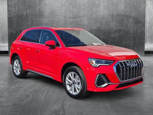 2025 Audi Q3 45 S line Premium Plus