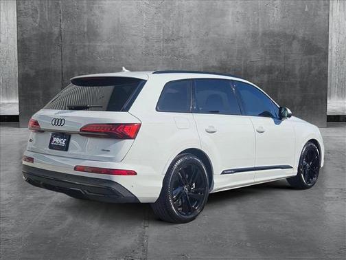 2022 Audi Q7 55 Prestige