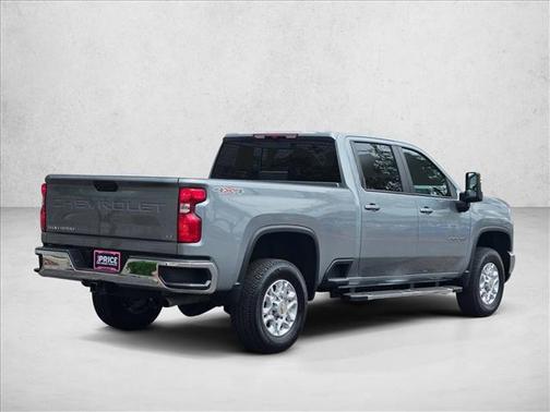 Sterling Gray Metallic 2024 Chevrolet Silverado 2500 LT