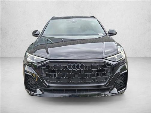 2025 Audi Q8 55 Premium Plus