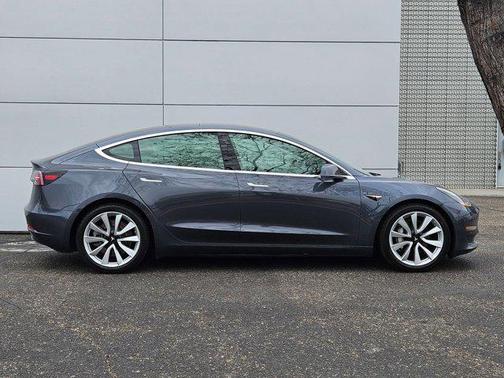 2020 Tesla Model 3 Performance